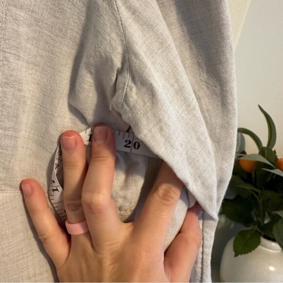 Chico’s Gray Linen Cotton Diamond Embellished Top Blouse 1 Medium - Picture 7 of 13